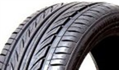 204047 225/40-19 DT 93W Delinte D7 93W  Delinte Delinte D7 93W