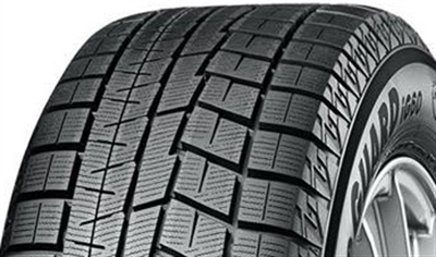 480542 165/70-14 YOK 4 Yokohama IceGuard IG60 Studdable  81Q  - Nordic (soft compound) Yokohama Yokohama IceGuard IG60 Studdable  81Q